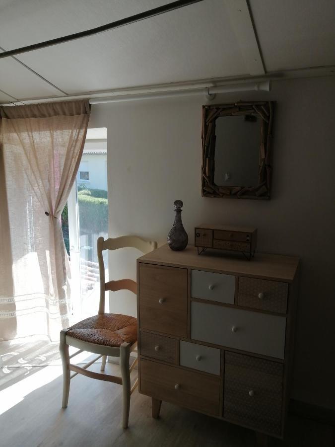 Chambres D'Hotes "La Source" Mareuil-sur-Lay Exterior foto