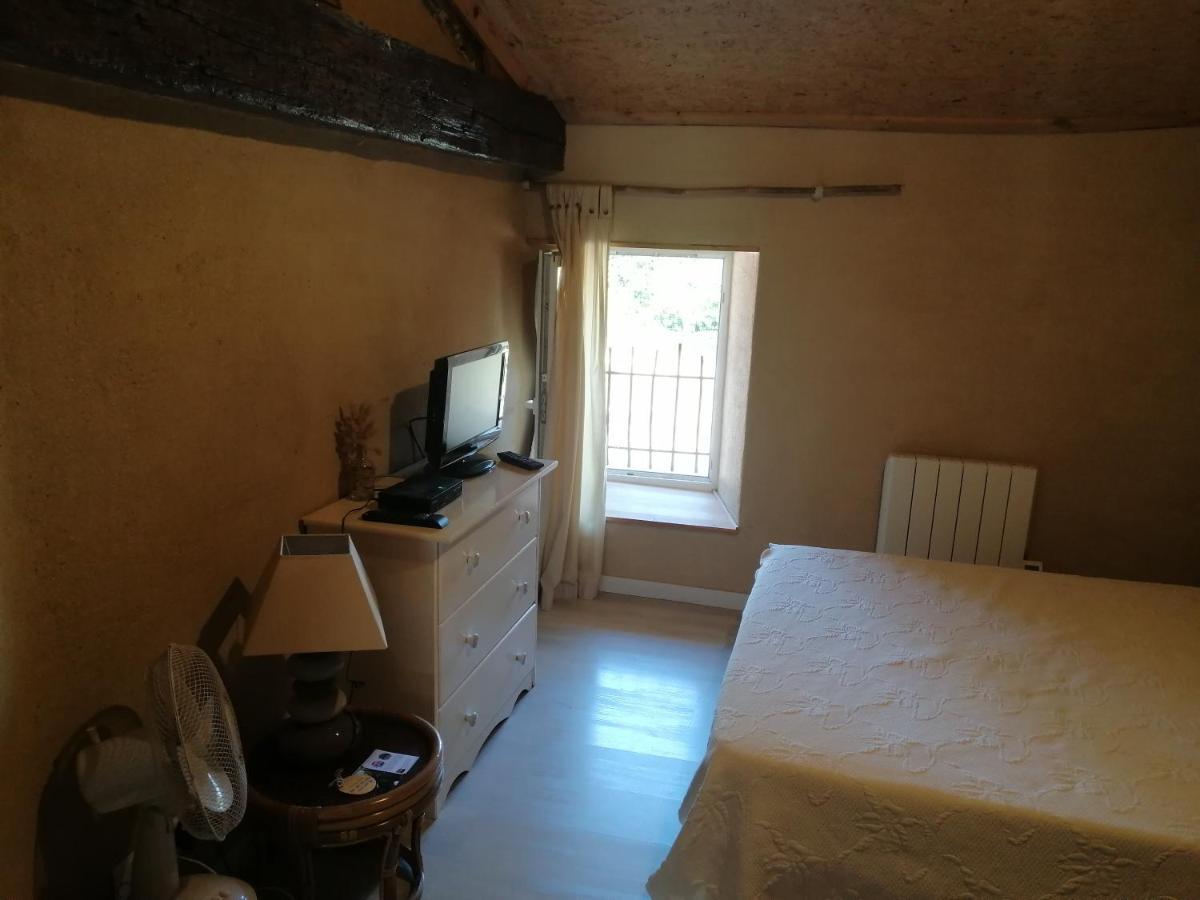 Chambres D'Hotes "La Source" Mareuil-sur-Lay Exterior foto